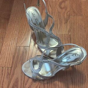 Used Lulu Townsend heels